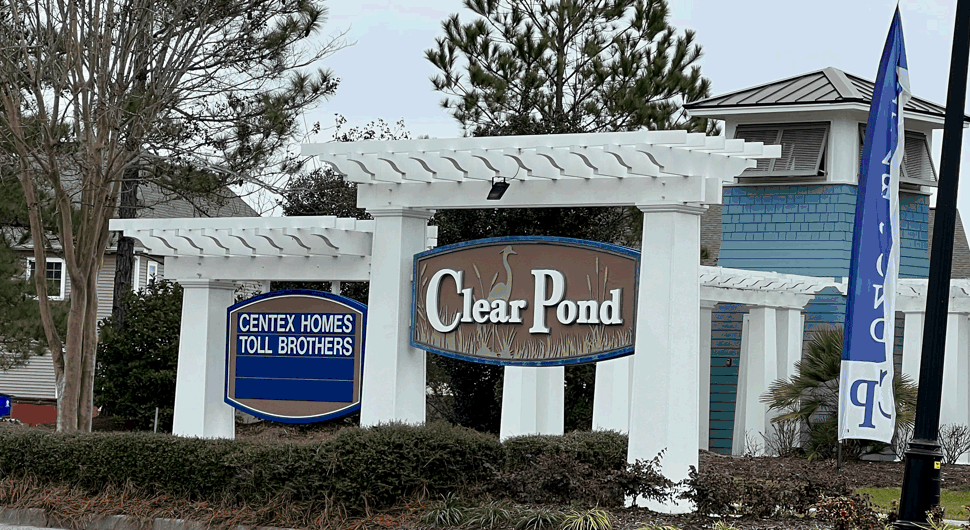 New construction at Clear Pond